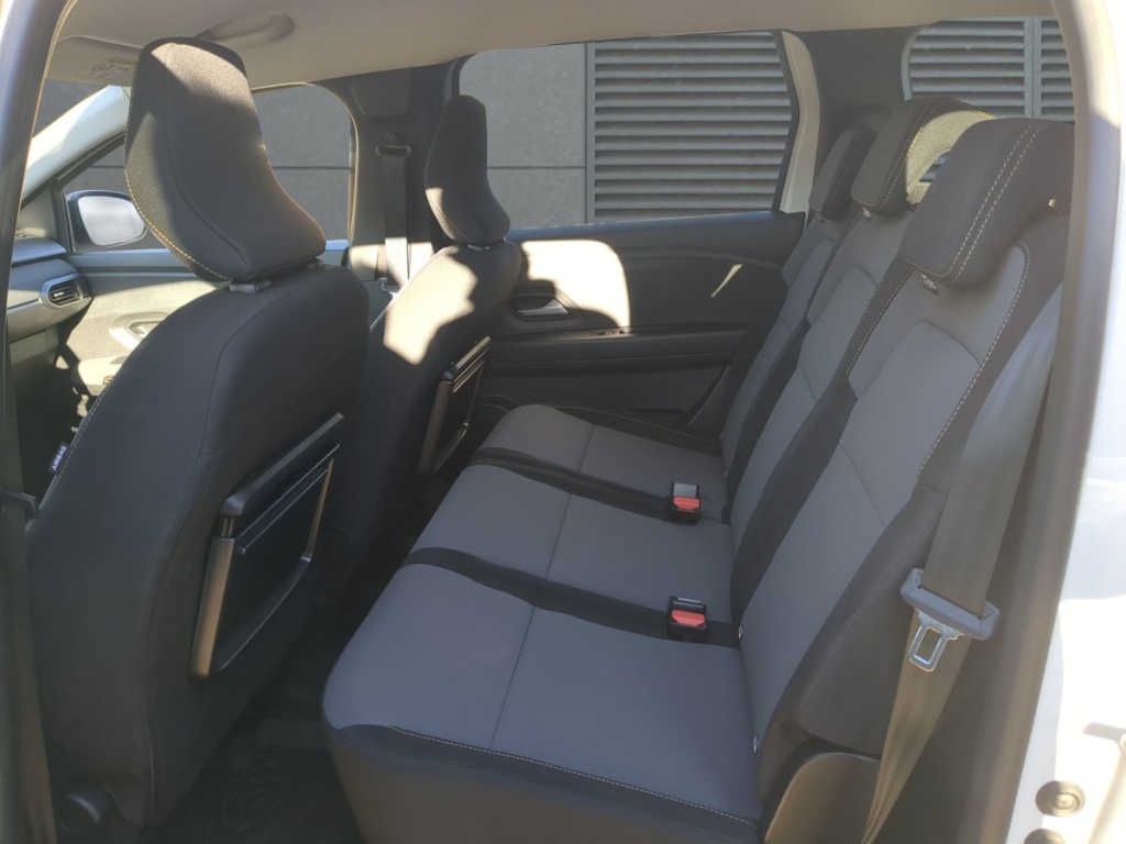 DACIA Jogger Extreme+ 7-Sitzer Full-Hybrid 140 - ref: 7-68713 - Photo 6
