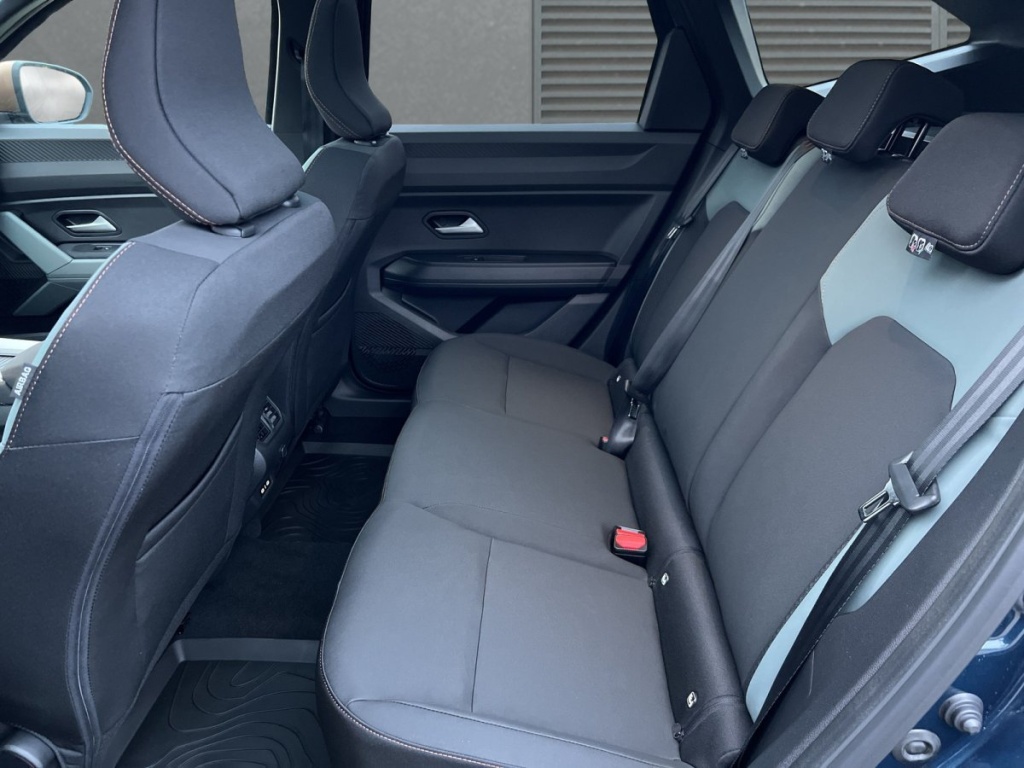 DACIA Bigster Extreme Full-Hybrid 155 - ref: 7-68742 - Photo 6