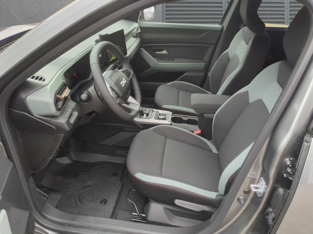 DACIA Duster Extreme LPG 150 EDC 4x4 - ref: 7-68853 - Photo 4