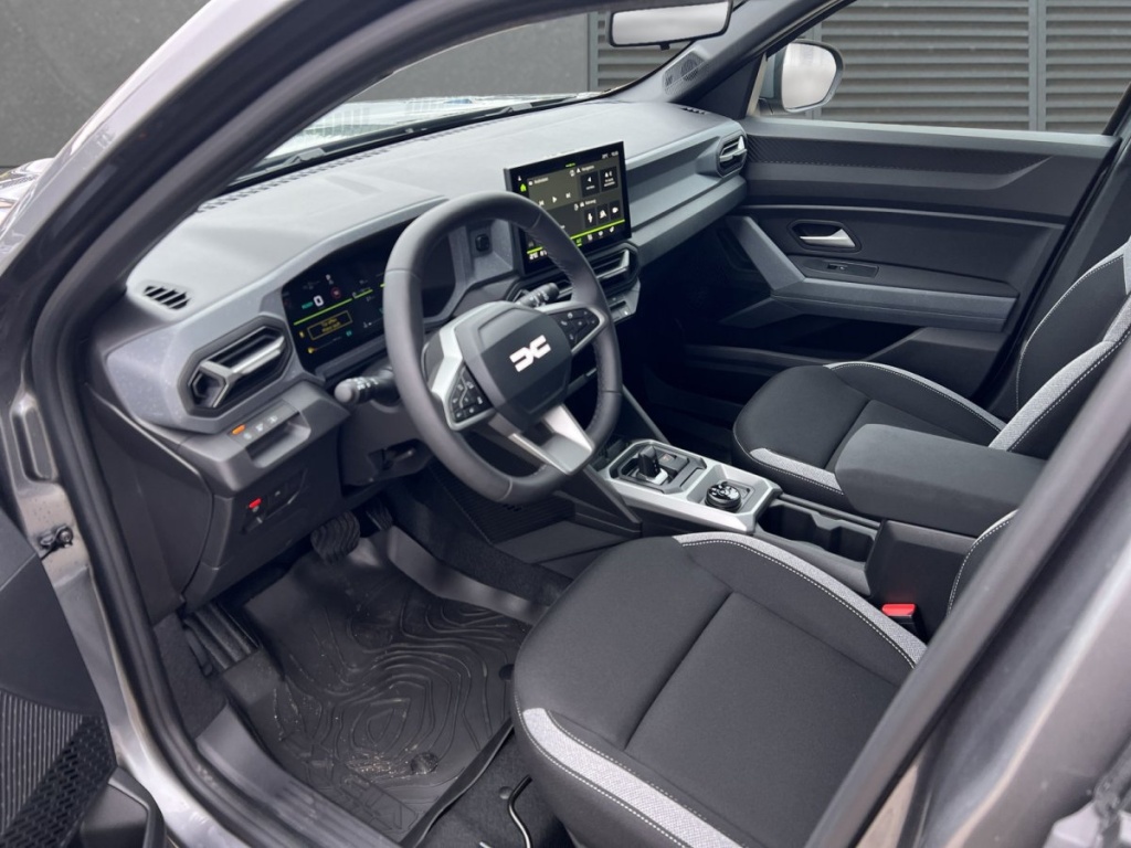DACIA Duster Journey LPG 150 EDC 4x4 - ref: 7-68854 - Photo 4