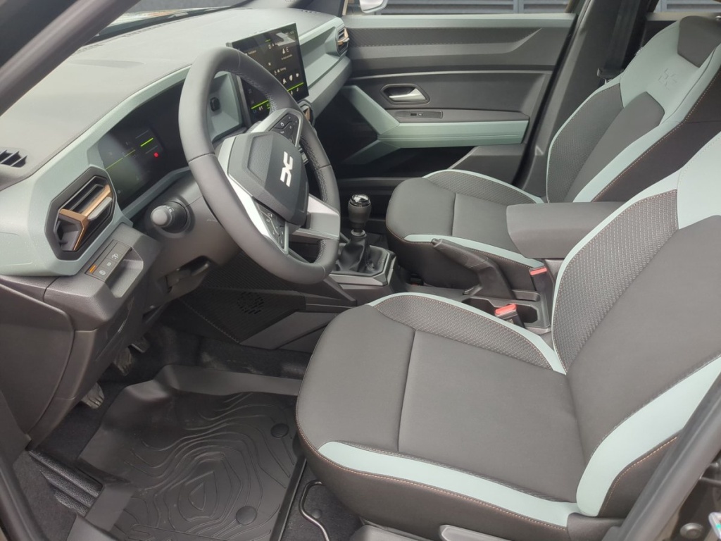 DACIA Duster Extreme TCe 140 - ref: 7-68871 - Photo 4