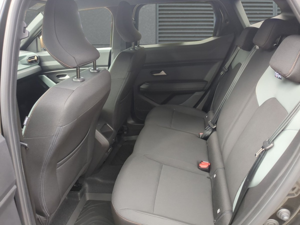 DACIA Duster Extreme TCe 140 - ref: 7-68871 - Photo 6