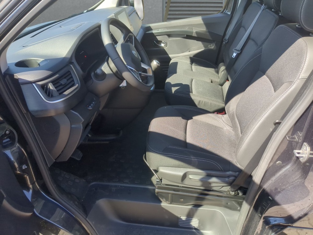 RENAULT Trafic Extra L2H1 dCi 170 - ref: 7-68914 - Photo 4