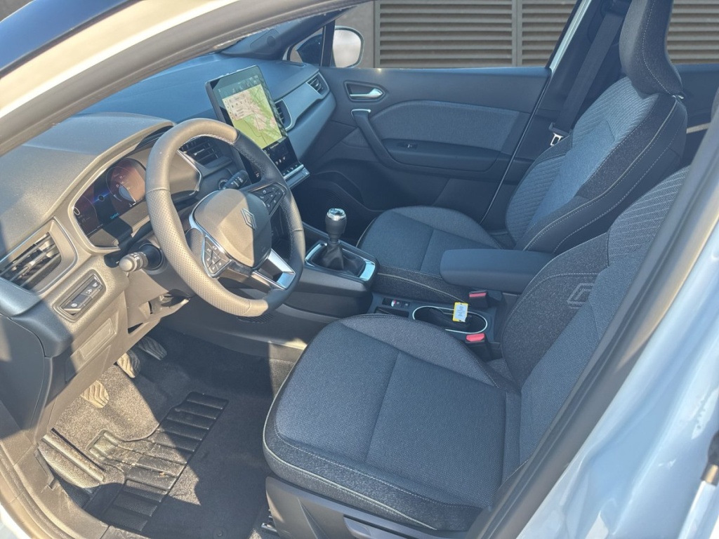 RENAULT Captur Techno TCe 90 - ref: 7-68960 - Photo 4