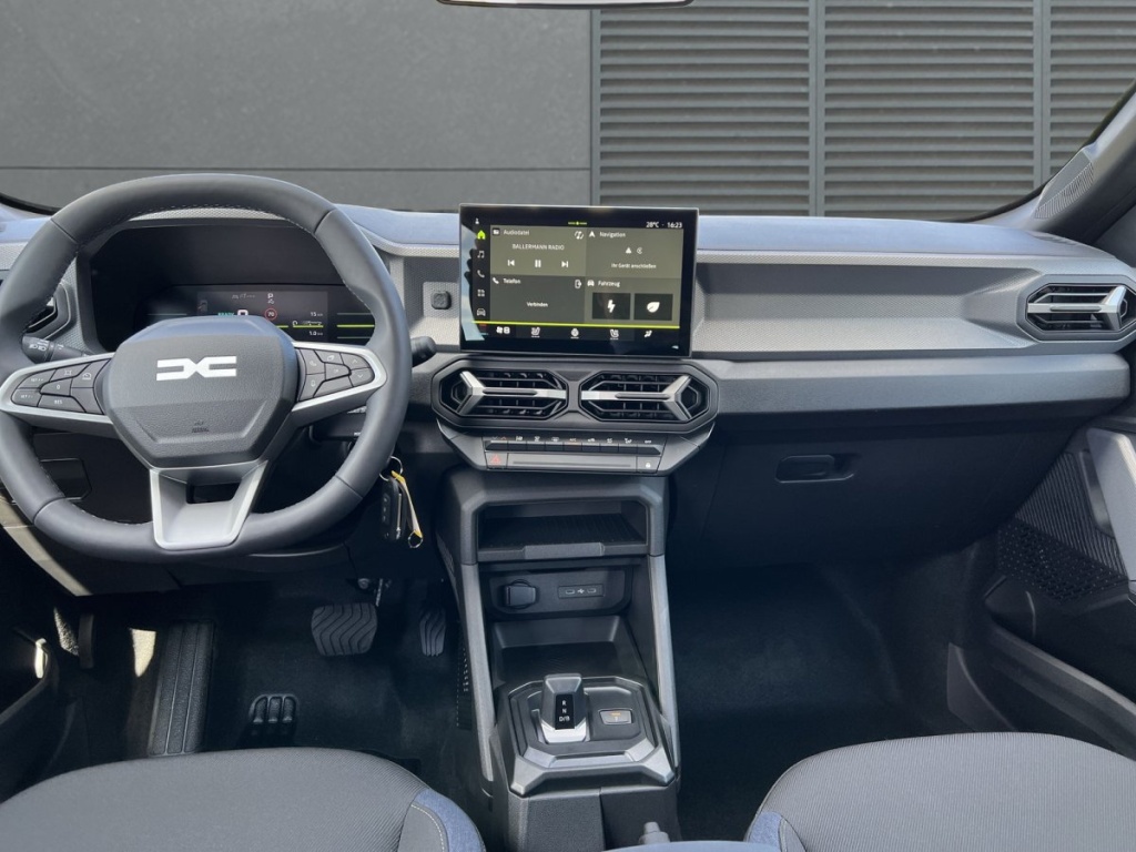 DACIA Duster Expression Full-Hybrid 155 - ref: 7-69014 - Photo 5