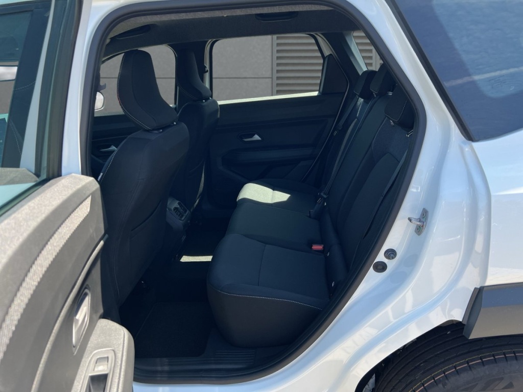 DACIA Bigster Expression TCe 140 - ref: 7-69032 - Photo 6