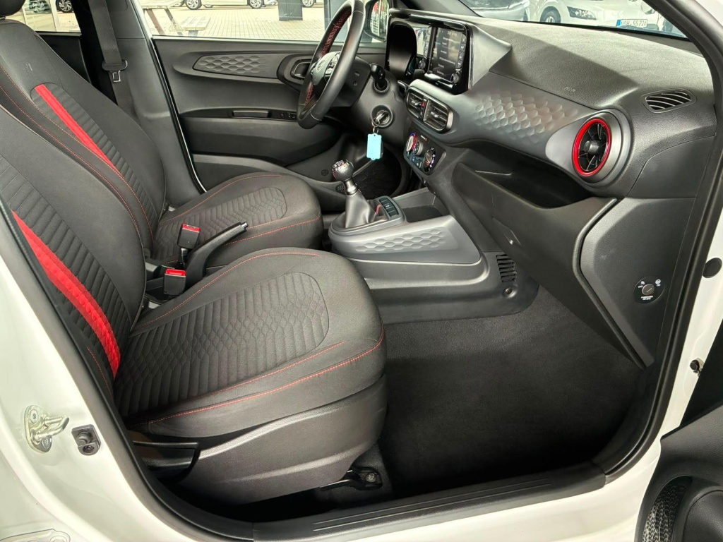 HYUNDAI i10 N-Line MPI 1.2 79PS - ref: 7-69406 - Photo 10