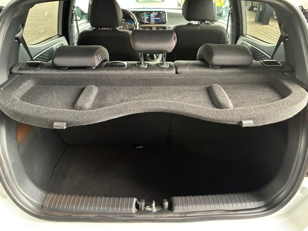 HYUNDAI i10 N-Line MPI 1.2 79PS - ref: 7-69406 - Photo 7