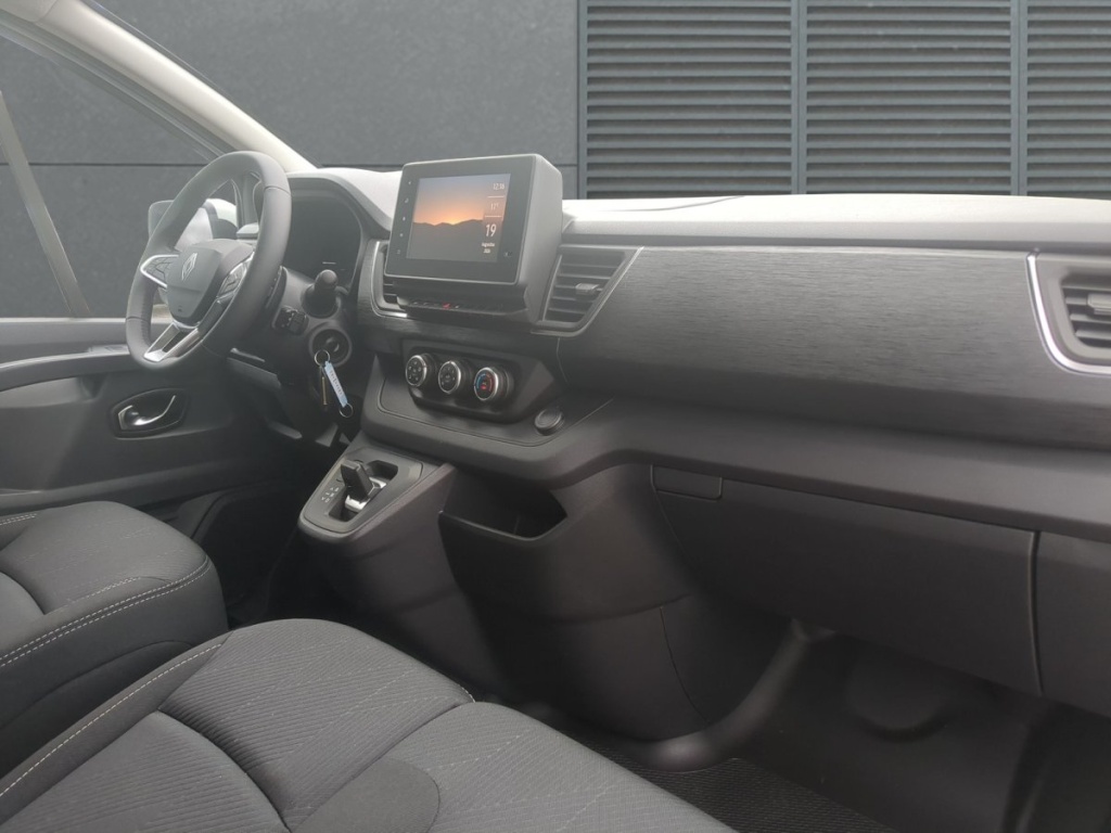 RENAULT Trafic Extra L2H1 3,0t dCi 170 AT9 - ref: 7-69416 - Photo 5