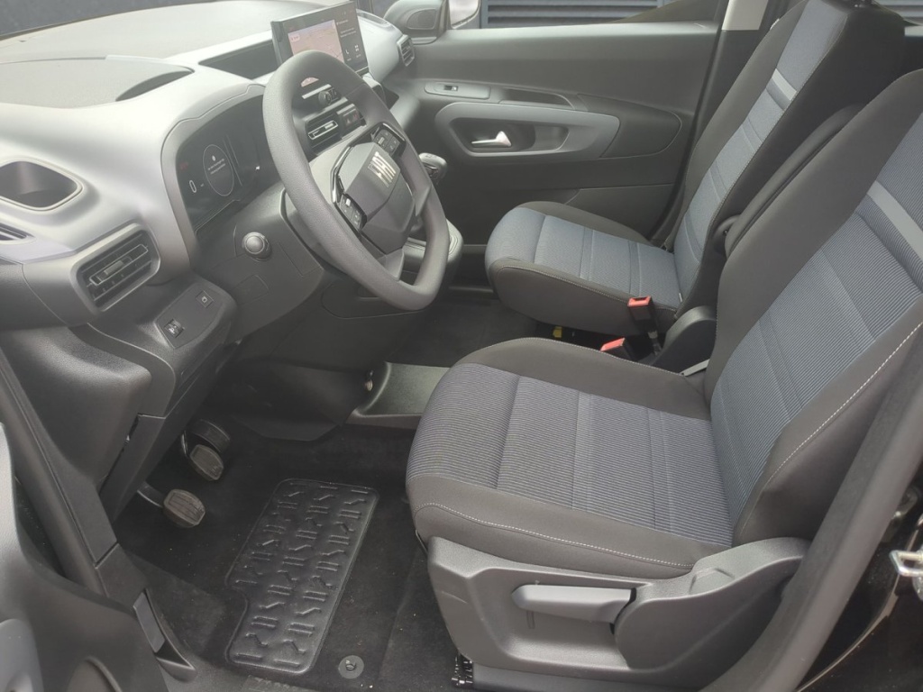 FIAT Doblo L1 Klima Navi PDC RFK Kombi 1.5 HDI - ref: 7-69438 - Photo 4