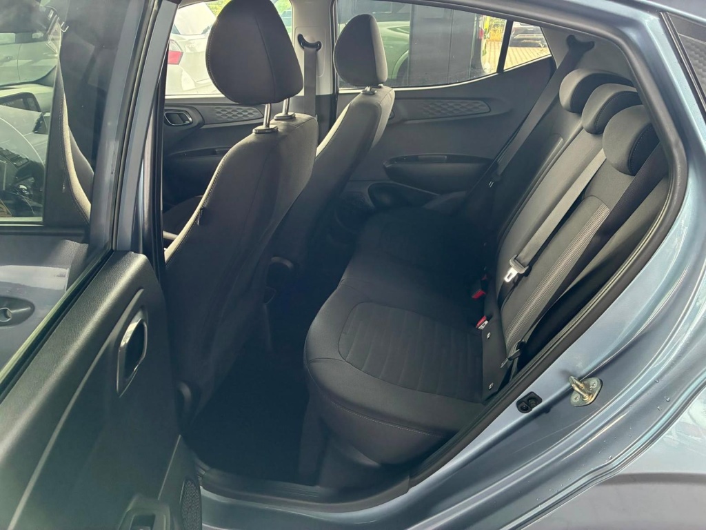HYUNDAI i10 Comfort MPI 1.0 63PS - ref: 7-69480 - Photo 6