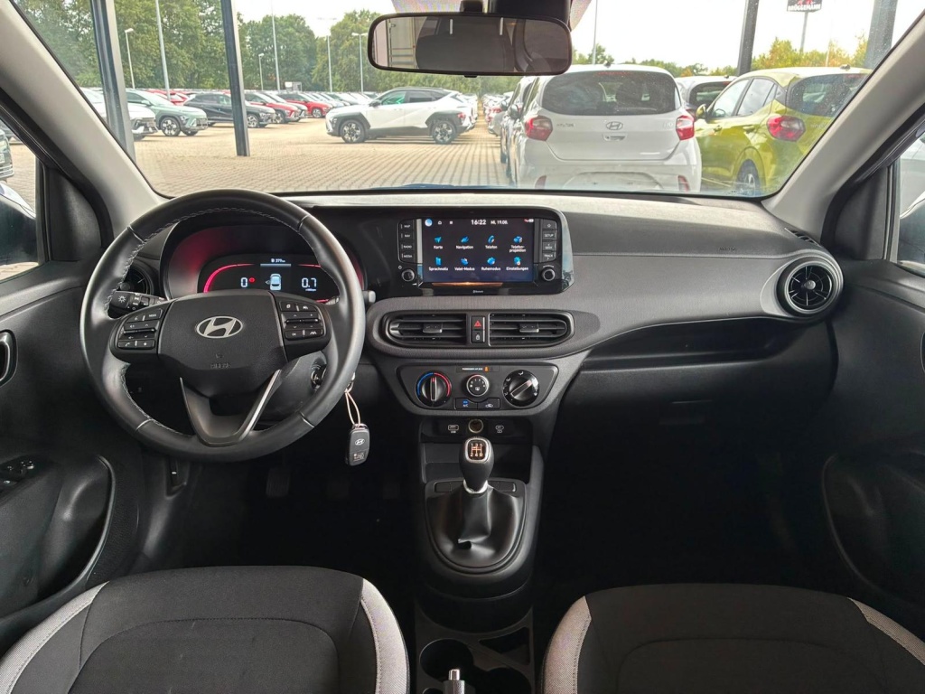 HYUNDAI i10 Comfort MPI 1.0 63PS - ref: 7-69480 - Photo 7
