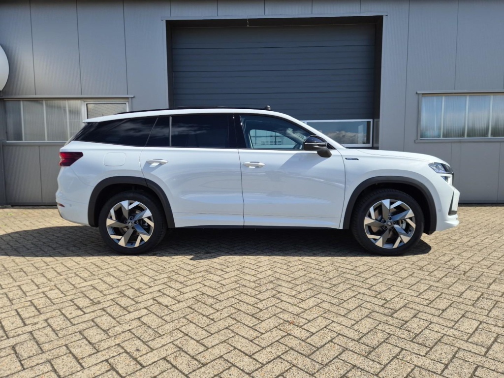 SKODA Kodiaq Sportline 1.5 Plug-in Hybrid Gasoline 204hp DSG - ref: 7-69516 - Photo 6