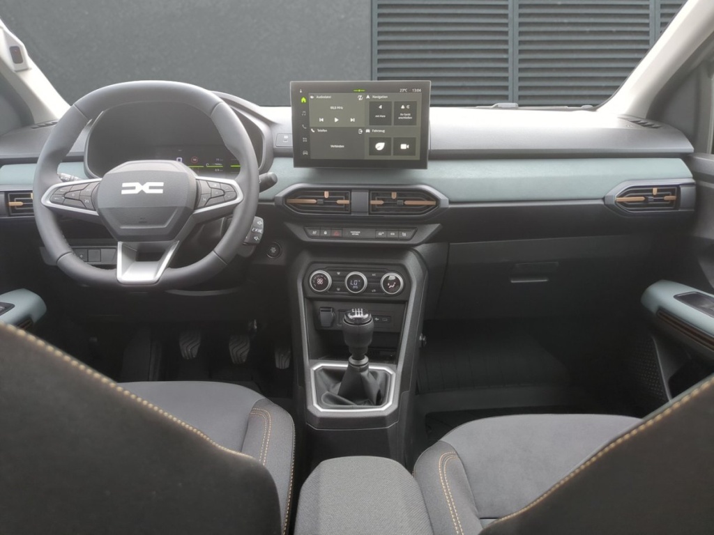DACIA Sandero Extreme TCe 110 - ref: 7-70082 - Photo 5