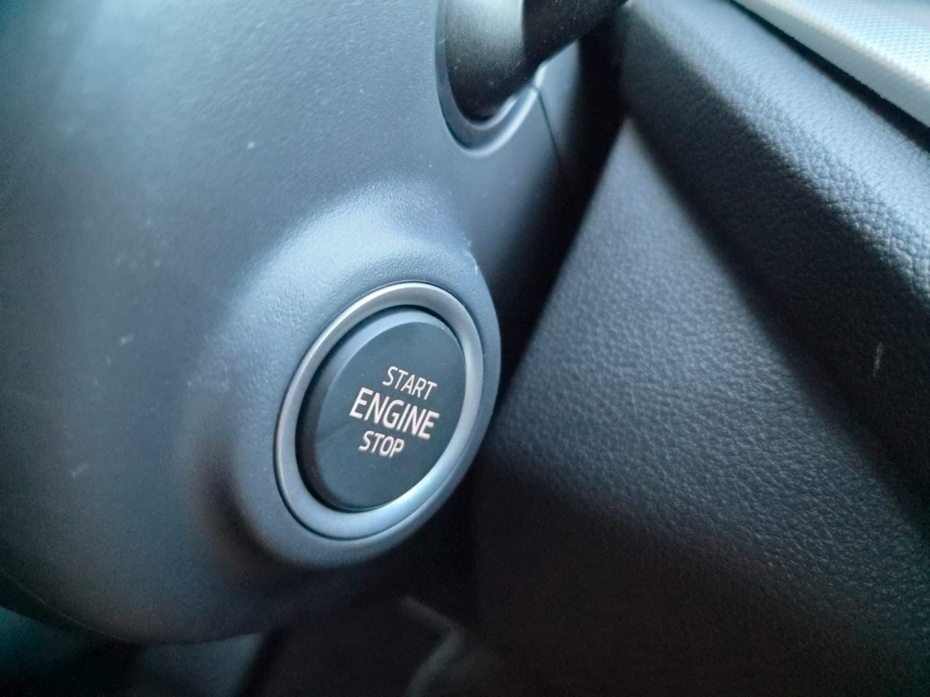 SKODA Octavia Combi 1.5 Gasoline 150hp DSG - ref: 7-70103 - Photo 18