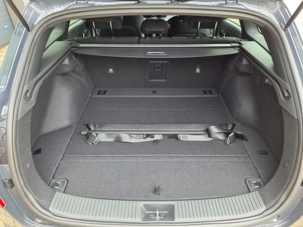 HYUNDAI i30 N-Line 1.6 Gasoline 150hp - ref: 7-70106 - Photo 9