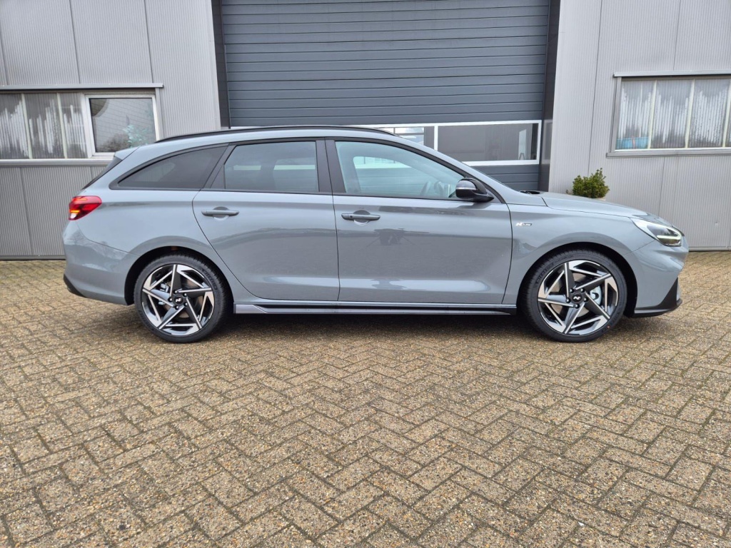 HYUNDAI i30 N-Line 1.6 Gasoline 150hp - ref: 7-70109 - Photo 6