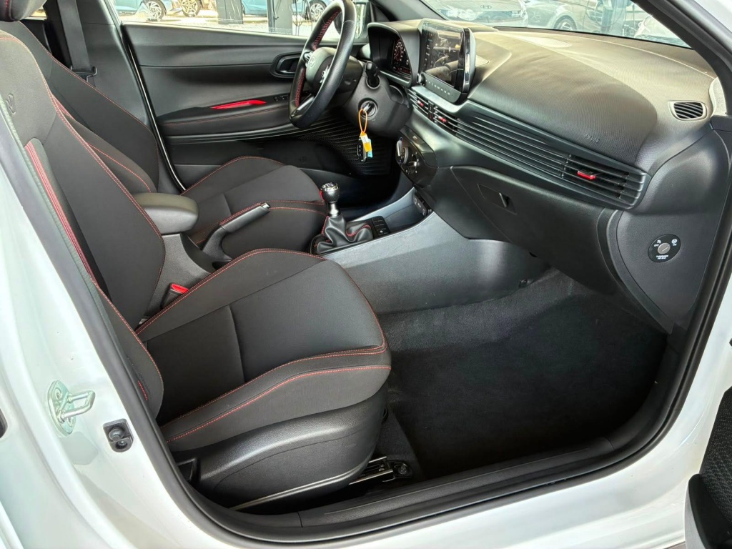 HYUNDAI i20 N-Line 1.2 MPI - ref: 7-70117 - Photo 10
