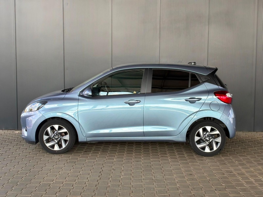 HYUNDAI i10 Comfort MPI 1.0 63PS - ref: 7-70118 - Photo 2