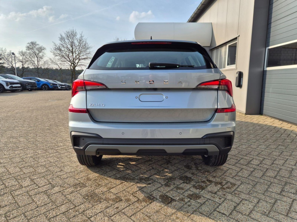 SKODA Kamiq Selection 1.0 Gasoline 116hp DSG - ref: 7-70228 - Photo 4