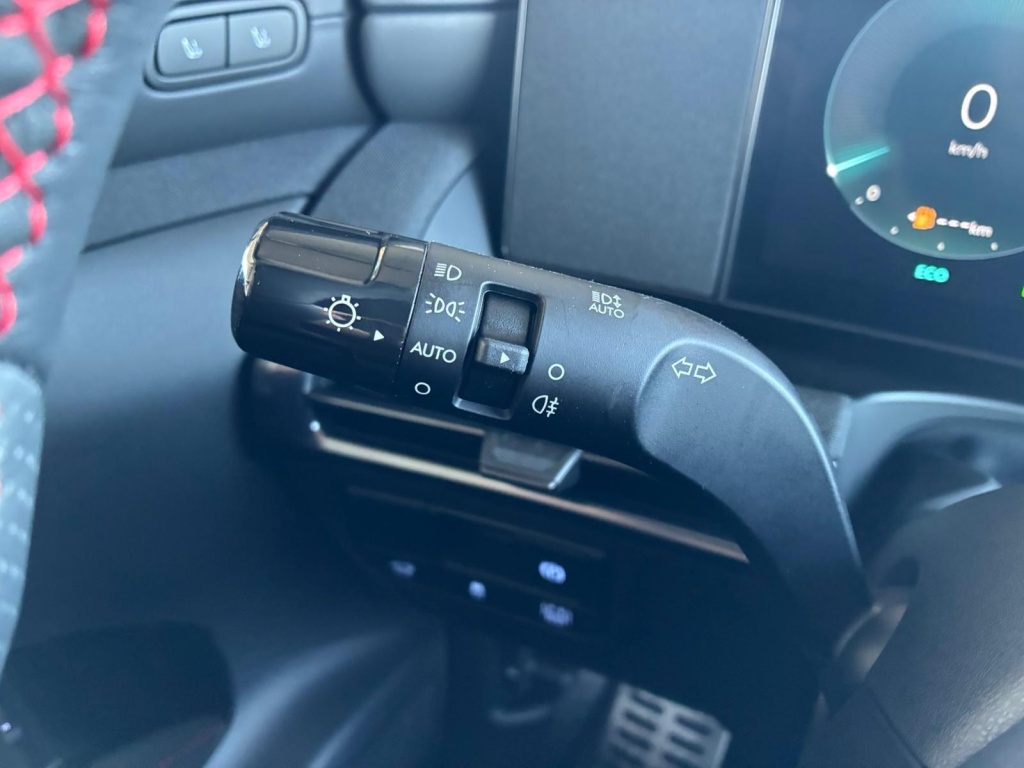 HYUNDAI Tucson N-Line X HEV 2WD - ref: 7-70506 - Photo 20