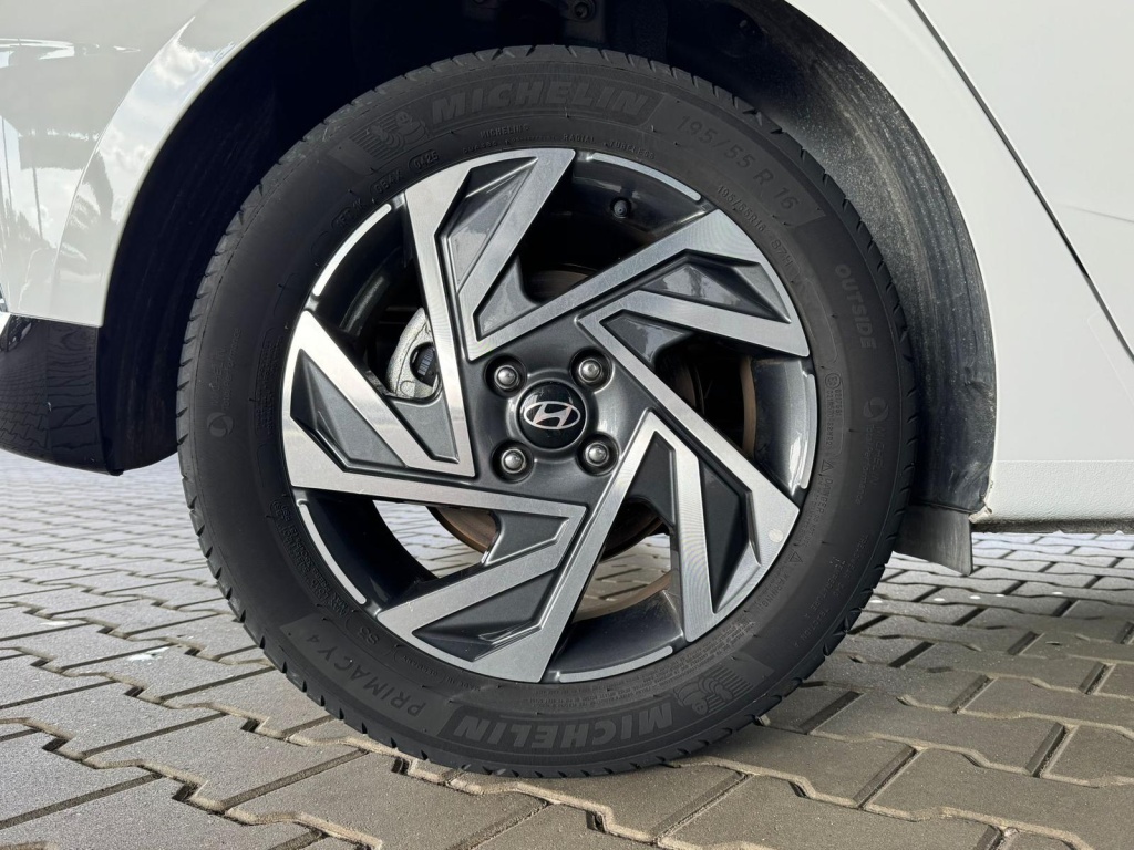 HYUNDAI i20 Comfort 1.0 T-GDI Automatik - ref: 7-70604 - Photo 11