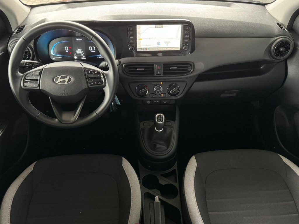 HYUNDAI i10 Comfort MPI 1.0 63PS - ref: 7-70614 - Photo 7