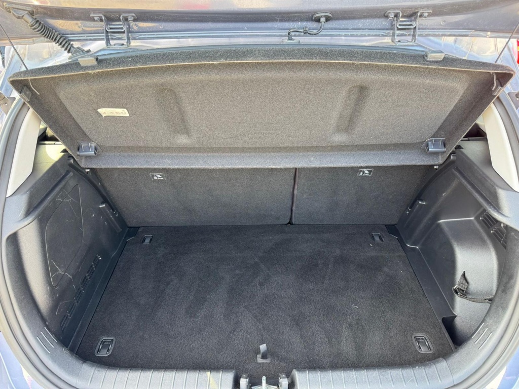 HYUNDAI i20 Comfort 1.0 T-GDI Automatik - ref: 7-70631 - Photo 8