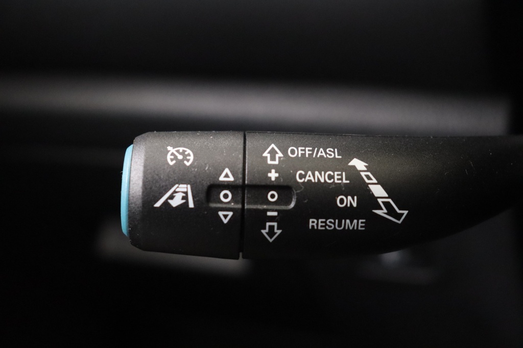 MG EHS Luxury PHEV 1.5 6AT 2WD - ref: 7-71211 - Photo 19
