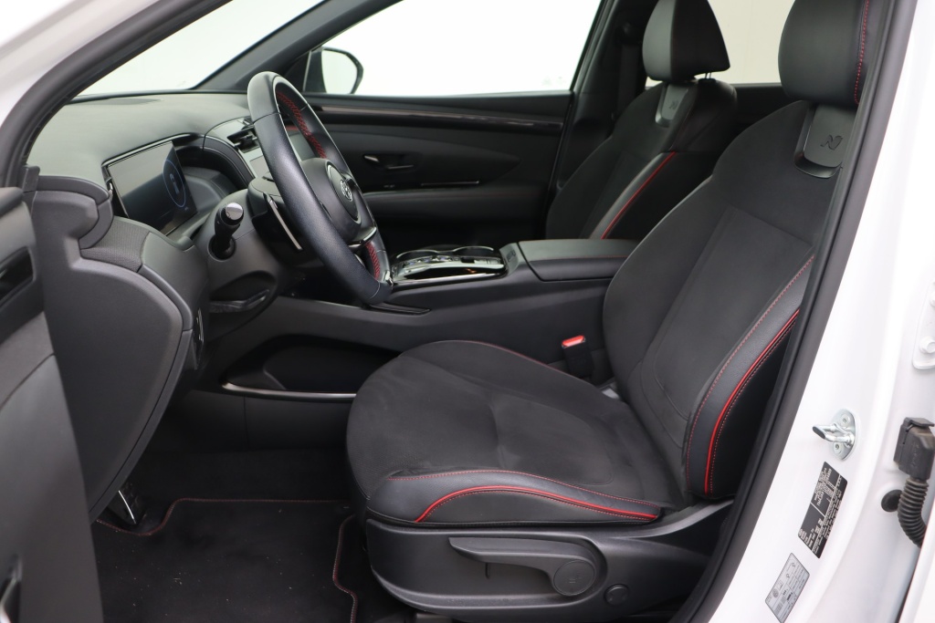 HYUNDAI Tucson Feel N-Line 1.6 T-Gdi 6AT 4WD - ref: 7-71216 - Photo 13