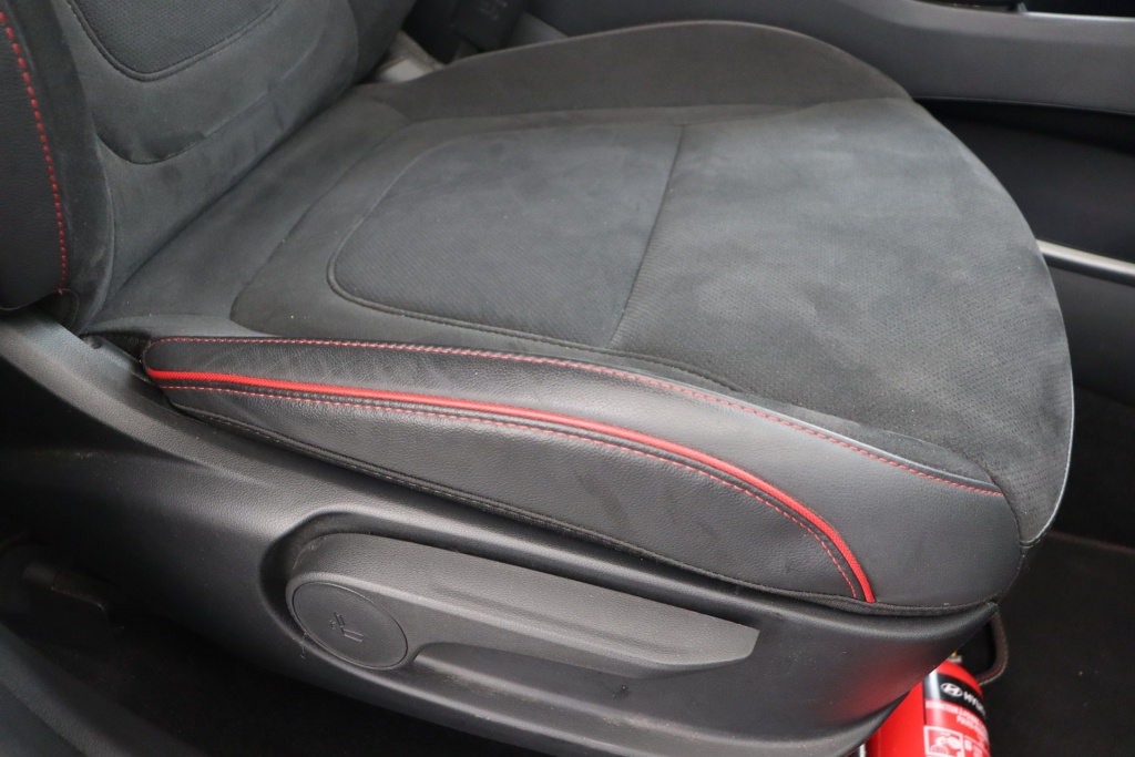 HYUNDAI Tucson Feel N-Line 1.6 T-Gdi 6AT 4WD - ref: 7-71216 - Photo 15
