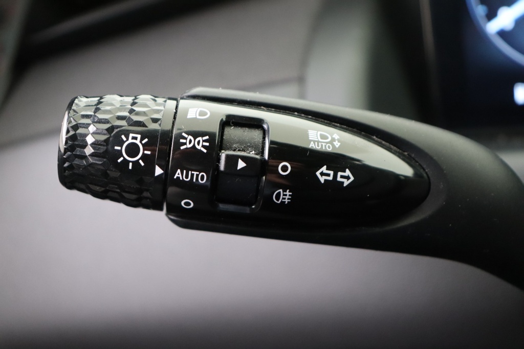 HYUNDAI Tucson Feel N-Line 1.6 T-Gdi 6AT 4WD - ref: 7-71216 - Photo 18