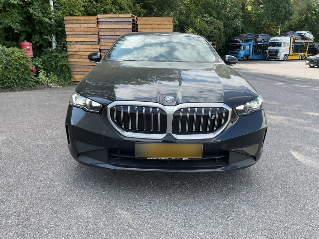 BMW I5 eDrive40 Lim. Electric 340hp - ref: 7-71813 - Photo 3