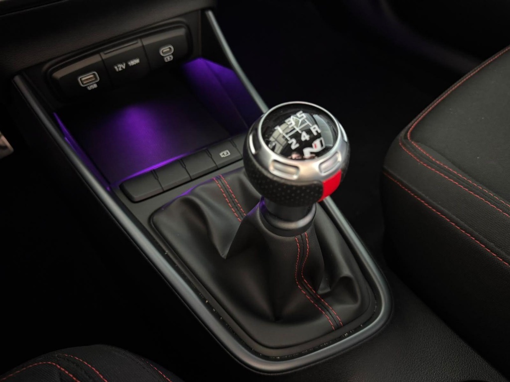 HYUNDAI i20 N-Line 1.2 MPI - ref: 7-71965 - Photo 19