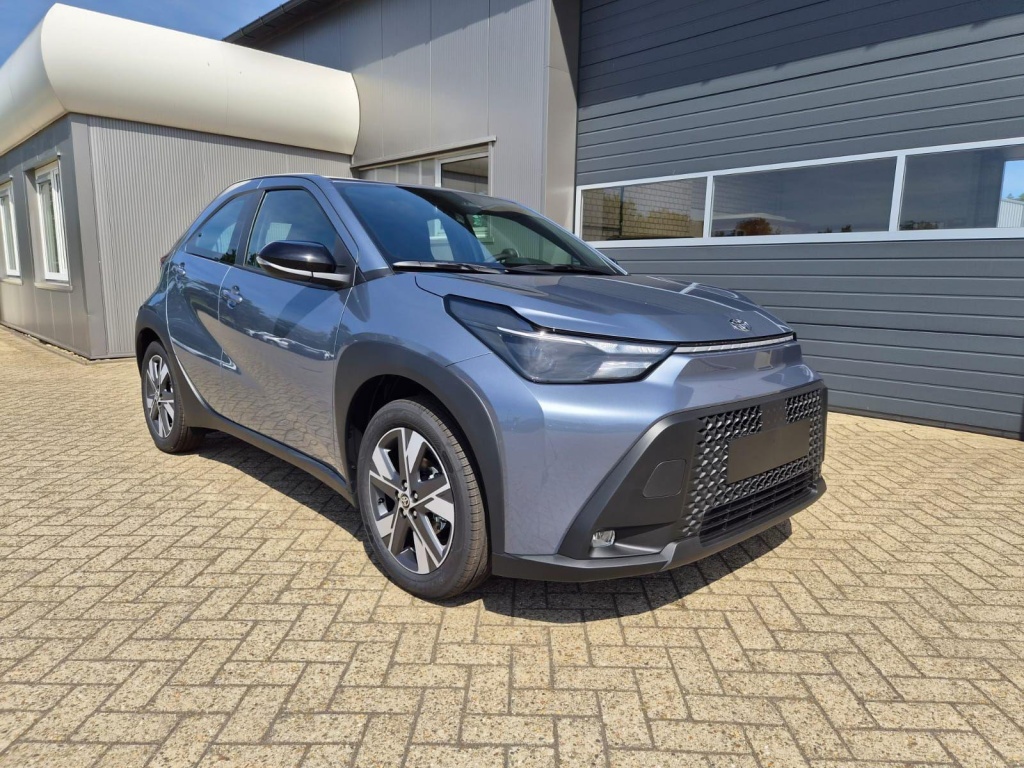 TOYOTA Aygo X X Pure 1.5 Hybrid Electric/Gasoline 116hp - ref: 7-72107 - Photo 7
