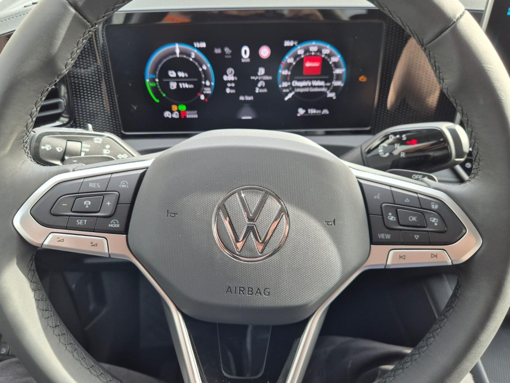 VOLKSWAGEN Tiguan Life 1.5 Plug-in Hybrid Gasoline 204hp - ref: 7-72134 - Photo 16