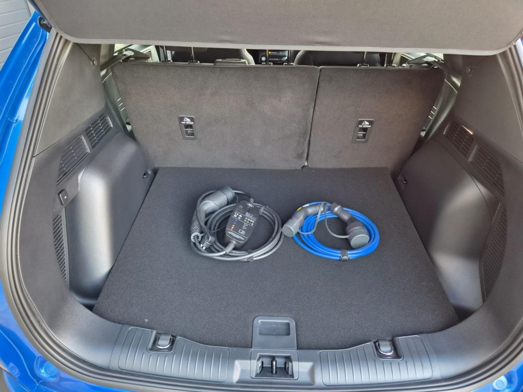 FORD Kuga Titanium 2.5 Plug-in Hybrid Gasoline 242hp - ref: 7-72175 - Photo 9