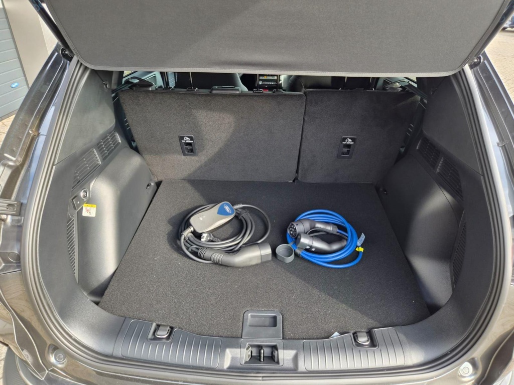 FORD Kuga Titanium 2.5 Plug-in Hybrid Gasoline 242hp - ref: 7-72178 - Photo 11