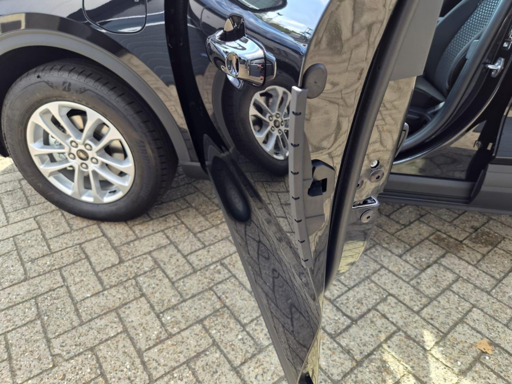 FORD Kuga Titanium 2.5 Plug-in Hybrid Gasoline 242hp - ref: 7-72183 - Photo 15
