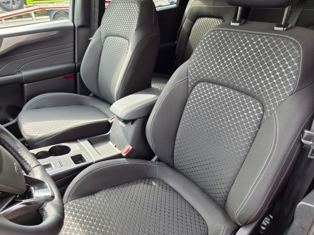 FORD Kuga Titanium 2.5 Plug-in Hybrid Gasoline 242hp - ref: 7-72185 - Photo 11