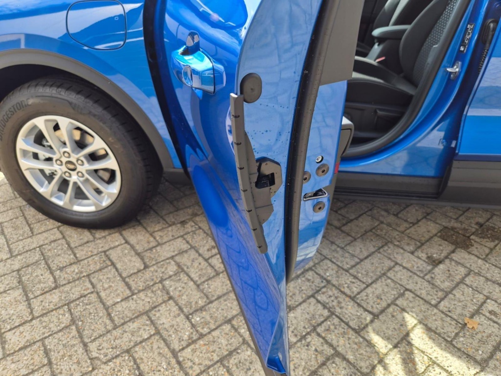 FORD Kuga Titanium 2.5 Plug-in Hybrid Gasoline 242hp - ref: 7-72186 - Photo 15