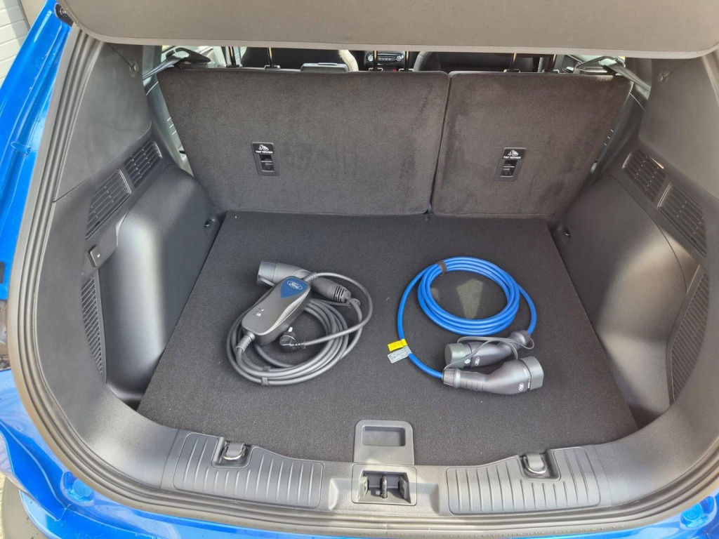FORD Kuga Titanium 2.5 Plug-in Hybrid Gasoline 242hp - ref: 7-72186 - Photo 9
