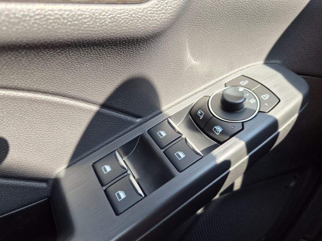FORD Kuga Titanium 2.5 Plug-in Hybrid Gasoline 242hp - ref: 7-72189 - Photo 14