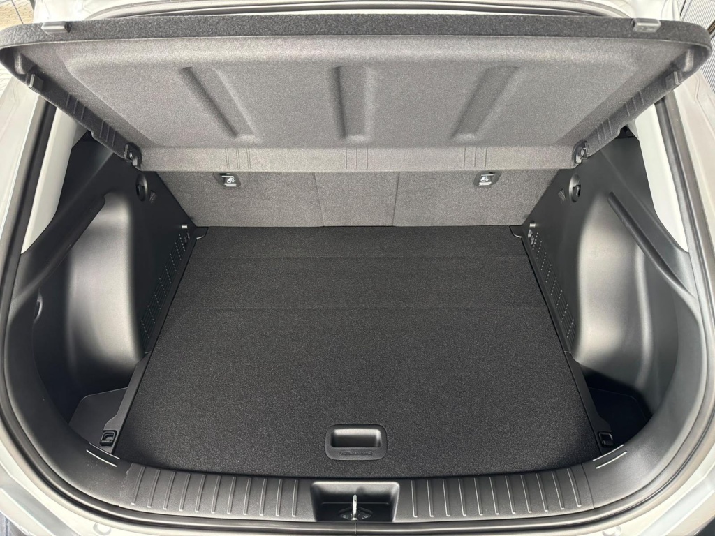 HYUNDAI Kona Comfort 64,8 kWh - ref: 7-72594 - Photo 8