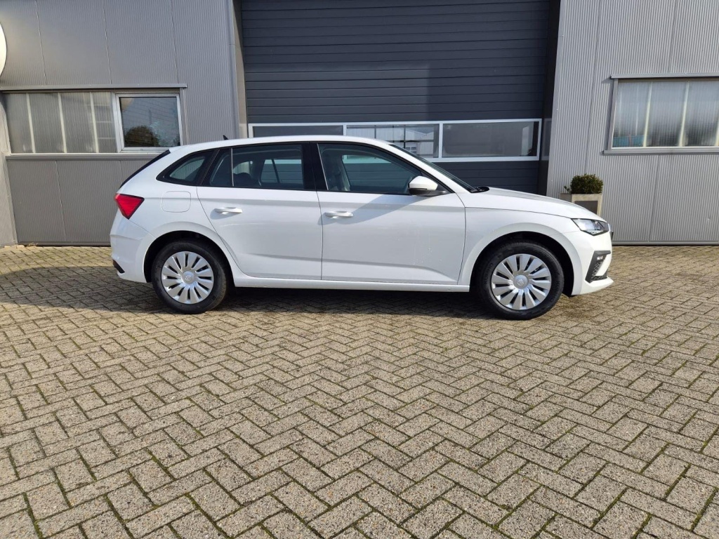 SKODA Scala Selection 1.0 Gasoline 116hp DSG - ref: 7-73014 - Photo 6
