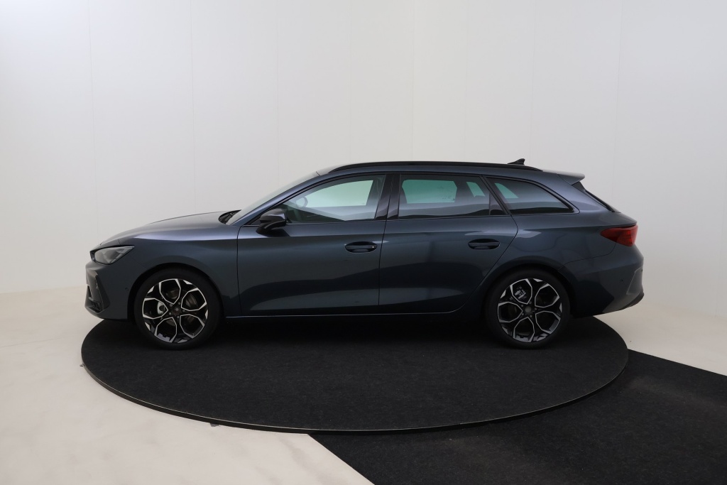 CUPRA Leon Sportstourer Impulse Light 1,5 eTSI 150 hp DSG7 - ref: 7-73445 - Photo 9