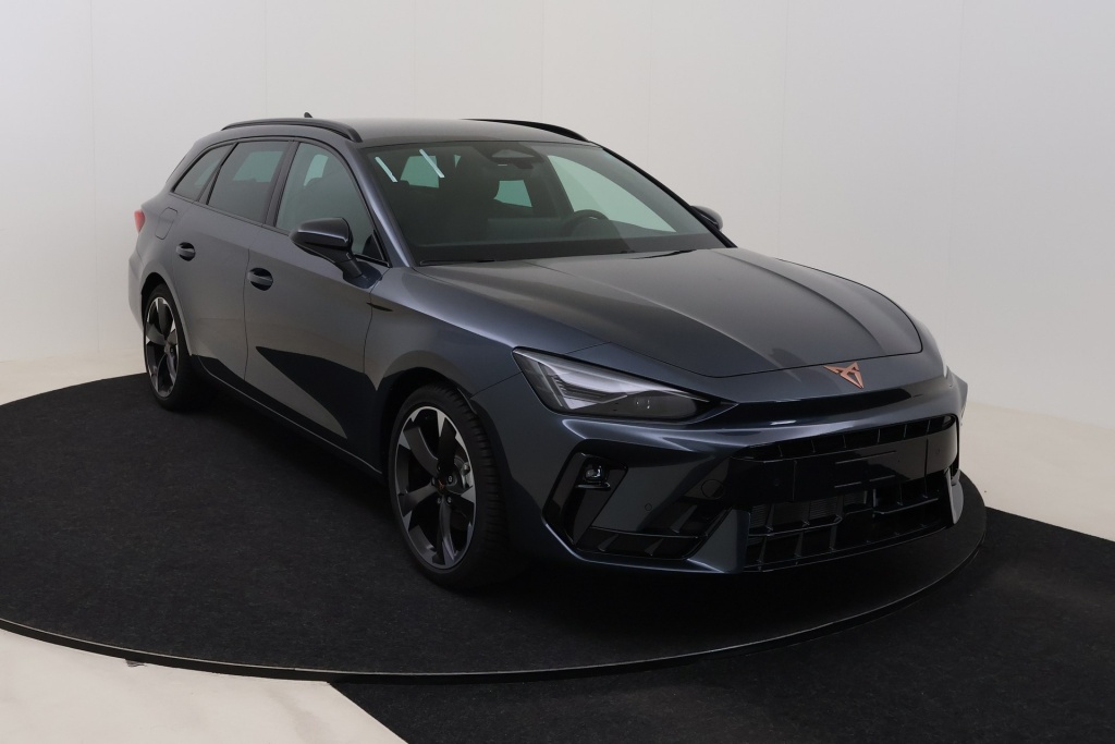 CUPRA Leon Sportstourer Impulse 1,5 eTSI 150 hp DSG7 - ref: 7-73446 - Photo 3