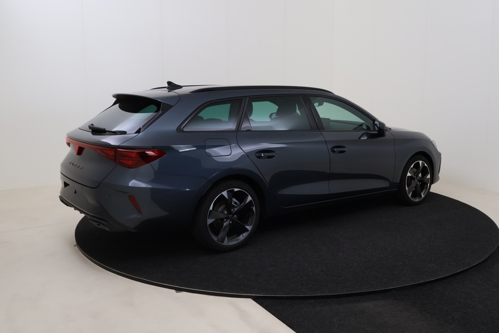 CUPRA Leon Sportstourer Impulse 1,5 eTSI 150 hp DSG7 - ref: 7-73446 - Photo 5