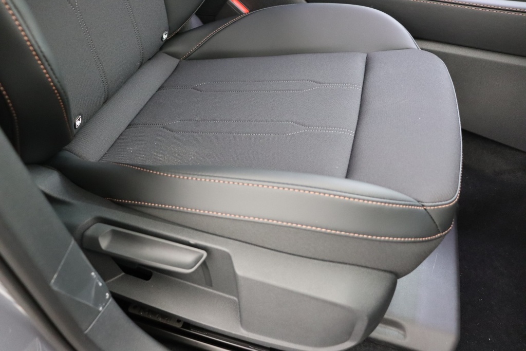 CUPRA Leon Sportstourer Impulse 1,5 eTSI 150 hp DSG7 - ref: 7-73448 - Photo 15