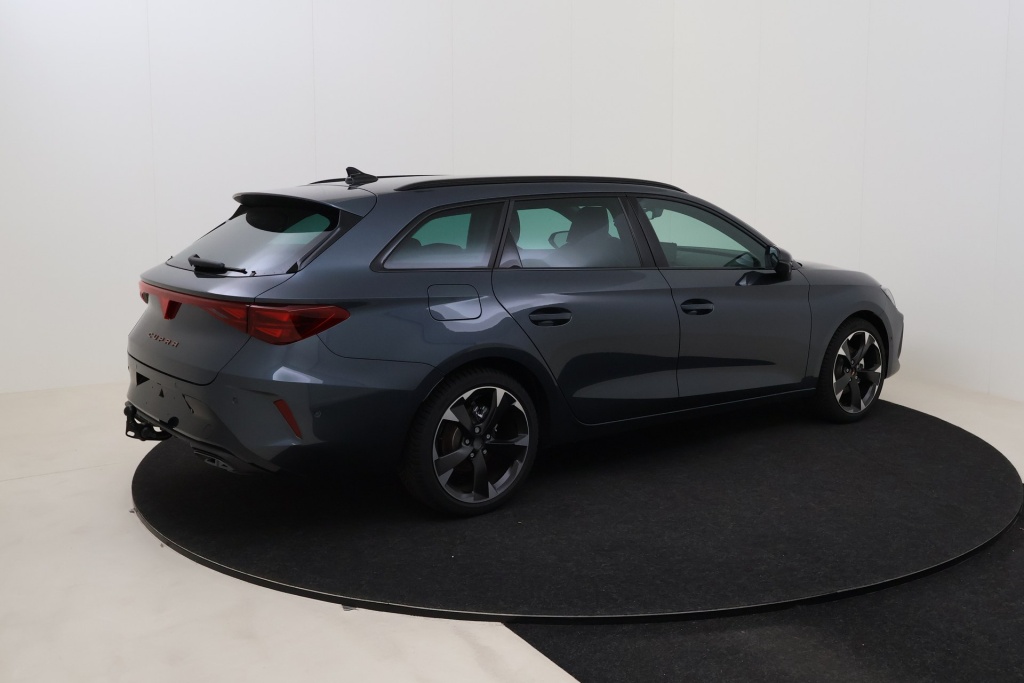 CUPRA Leon Sportstourer Impulse 1,5 eTSI 150 hp DSG7 - ref: 7-73449 - Photo 5